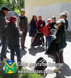 Сегодня прошел воскресник по уборке лесного массива в 7 квартале. Сегодня прошел воскресник по уборке лесного массива в 7 квартале.