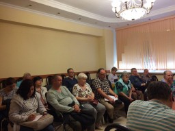 В управе прошла встреча жителей Ярцевской 33 по проблеме ввода дома в эксплуатацию. В управе прошла встреча жителей Ярцевской 33 по проблеме ввода дома в эксплуатацию.